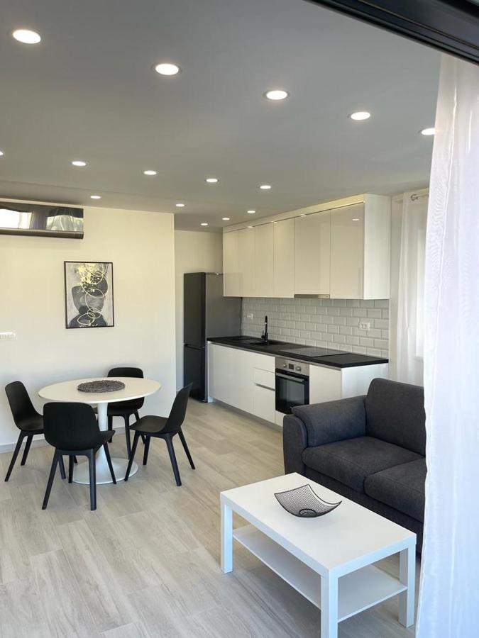 Premium Suites Tučepi エクステリア 写真